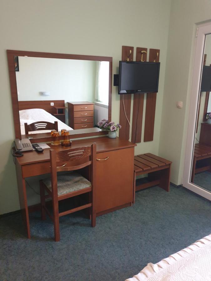 בנסקו Guesthouse Kiritsovi מראה חיצוני תמונה