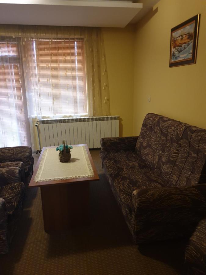 בנסקו Guesthouse Kiritsovi מראה חיצוני תמונה